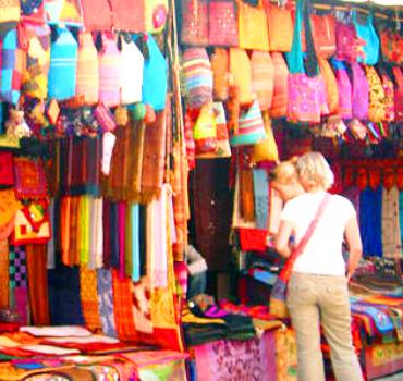 Shopping in Pushkar